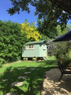 Cherryberry Lodges, Abergavenny